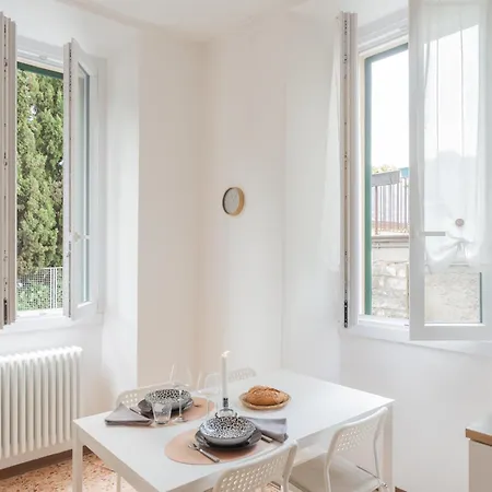 Apartman Nonna Tere Carate Urio